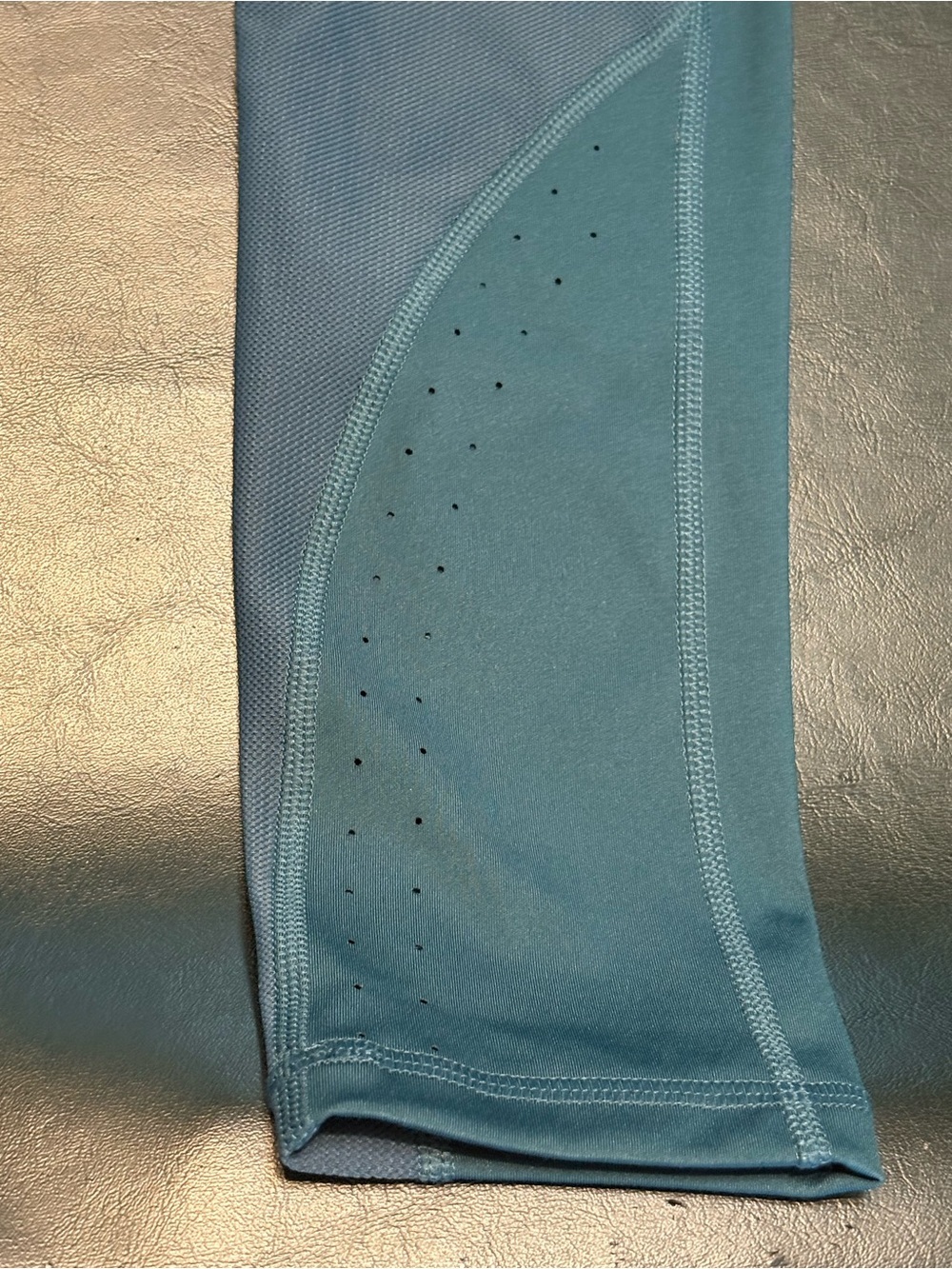NWT Under Armour Breathelux High Rise Ankle Leggings XS Teal - Picture 4 of 15